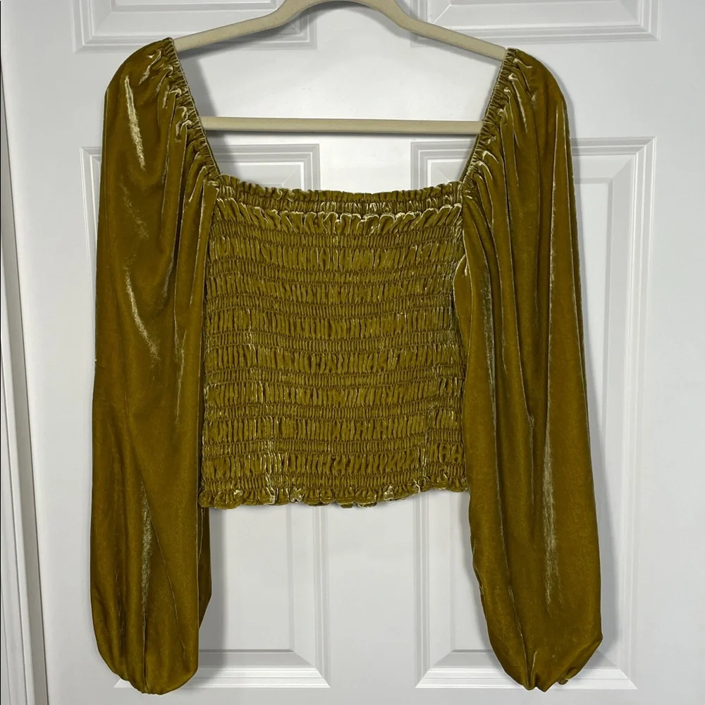 Anthropologie Puff Sleeve Velvet Blouse Medium Smocked Bodice Square Neck Gold - Picture 7 of 14